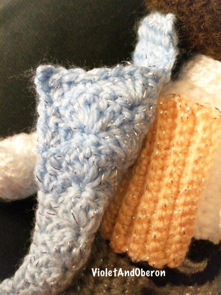 Close-up of the coat and waistcoat of Joseph Bologne amigurumi